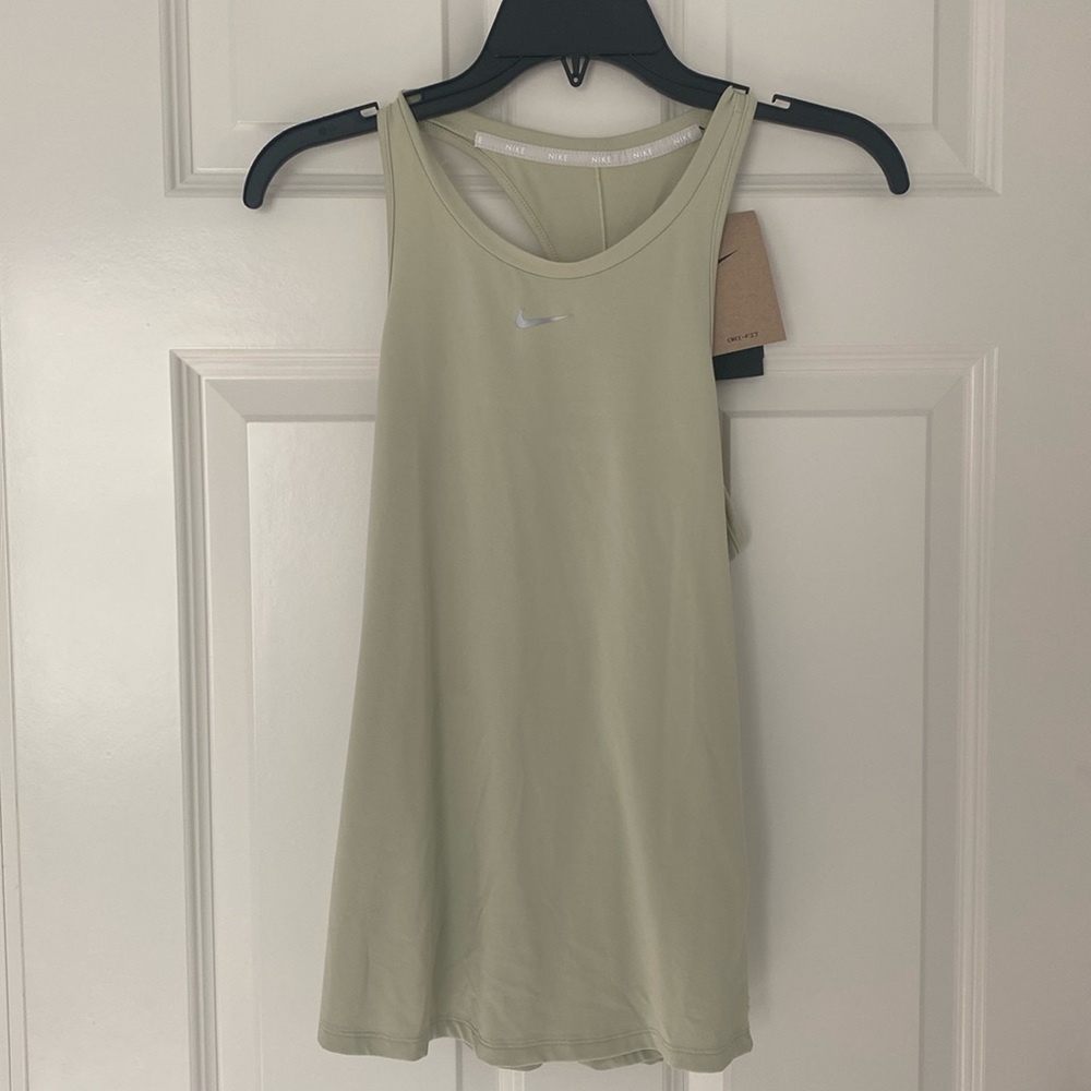NWT. Nike Training Tank Top